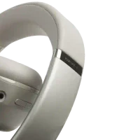 JBL Tour One M2 Champagne 11